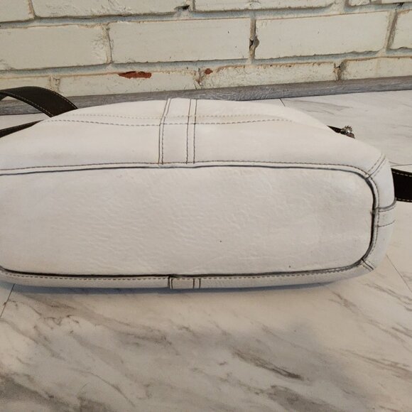 Euc Coach White Leather Crossbody Shoulder Bag Purse - Picture 7 of 10